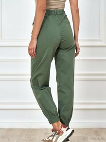 Zelene nohavice jogger XS - 6