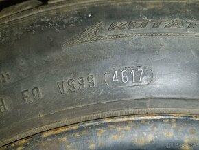 Pirelli 185/60 R15 + plechové disky - 6