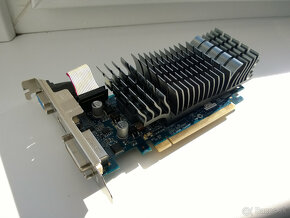 ASUS Geforce 210-SL-TC1GD3-L - 6