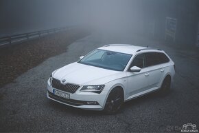 Škoda Superb Combi 2.0 TDI 4x4 Laurin & Klement (L&K) - 6