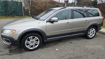 VOLVO XC70 D5 - 6