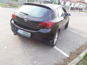 Opel Astra J - 6