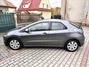 Honda Civic 1.8i 103kW 2010 150478km Comfort - 6