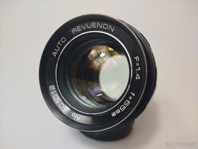 AUTO REVUENON F=1.4, f=55mm M42 (portrétový) - 6