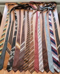 Predám väčšie množstvo rôznych pánskych kravát – viazaniek - 6