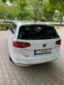 Volkswagen Passat Variant 2.0 TDI BMT Highline - 6