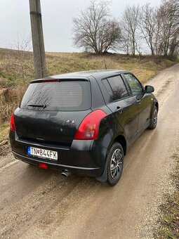 Suzuki Swift 1.3 benzín 4x4 - 6