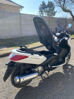 Predám Yamaha x max 125   6500km - 6