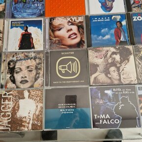 CD-čka...PINK FLOYD,URIAH HEEP,SUPERTRAMP,NIRVANA,FRANK ZAPP - 6