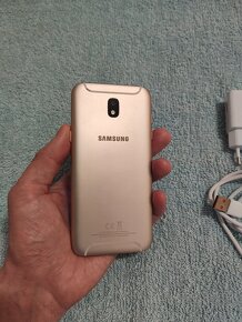 Samsung Galaxy J5 2017 J530F - 6