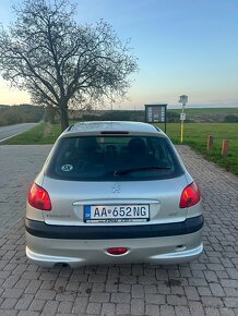 Peugeot 206 1.4 2004 - 6