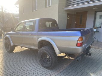 mitsubishi l200 - 6