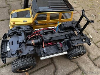 Traxxas TRX-4 Mercedes G500 4x4 v tuningu - UNIKÁT - 6