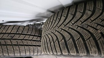 5x112 R17 225/45 R17 Škoda - 6