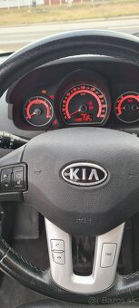 Kia ceed 2009 2.0 crdi - 6