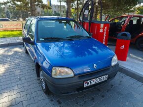 Renault clio facelift 1996 - 6