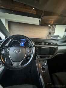 Toyota Auris Touring Sports 1.8 I VVT-i HybridSD Active - 6