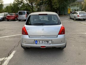 Suzuki Swift 1.3 16V GLX - 6