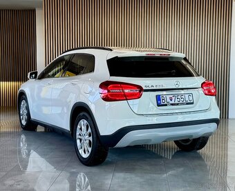 Mercedes GLA 200d 7-G Tronic/ Slovák/ Komplet servis - 6