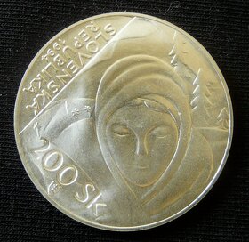 Slovenské strieborné 200 koruny bk - 6