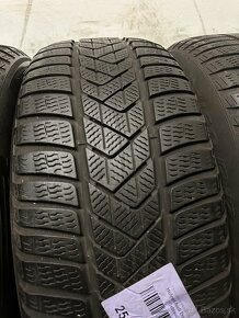 Zimné pneumatiky 225/60/17 Pirelli Sottozero 3 Winter AO - 6