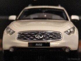 Infiniti FX 1:43 model auta nissan autoart - 6