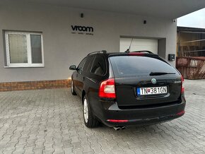 ŠKODA OCTAVIA COMBI 2.0TDI TDI 4x4 - 6