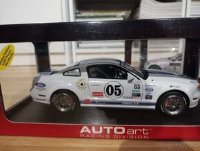 1:18 Bmw 320wtcc a Ford Mustang Fr500c Autoart - 6