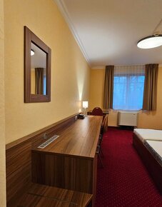 Kompletne zrekonštruovaný a zariadený 1 izbový byt (apartmán - 6