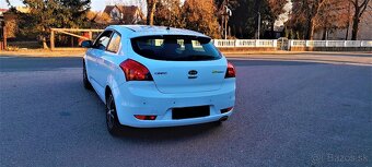 Kia Ceed 1.6 Crdi White/Line 2011. - 6