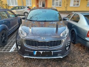 Kia Sportage 2,0 CRDi ■ PLNÁ VÝBAVA - 6