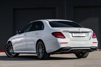 Mercedes-Benz E43 AMG 4Matic V6 Biturbo - 6