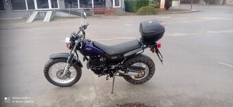 Yamaha TW 125 - 6