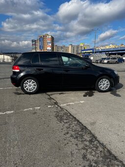 Volkswagen Golf 1.6 TDI - 6