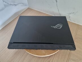 Herný notebook ASUS ROG 17.3" i7, 1660TI, 16GB - 6