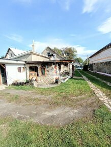 Znížená cena Na predaj štýlový rodinný dom v obci Slovenské  - 6