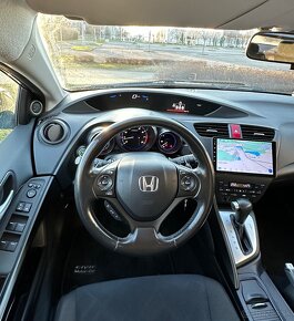 Honda Civic benzín 1.8 I-VTEC Automat, 03/2014 - 6