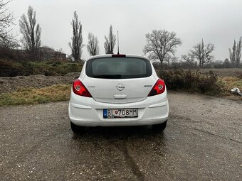 Opel Corsa 1.2 benzín - 6