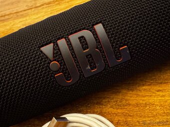 JBL Flip 6 - 6