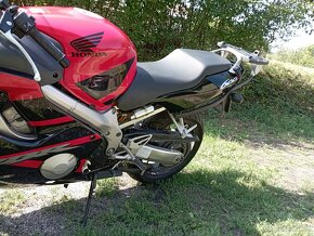 Honda CBR 600 F len s 11 900 km - 6