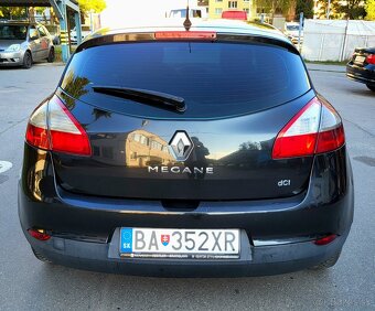 Renault Megane hatchback 2009 diesel - 6