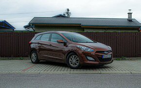 Hyundai i30 1.6 - 6