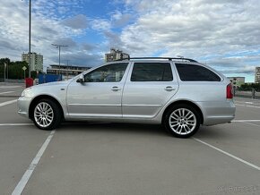 Škoda Octavia Combi 2.0 TDI DSG L&K - 6