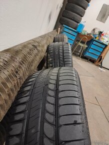 Pneu 205 /55 r16 - 6