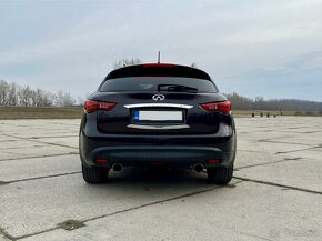 Infiniti FX30D 2011 - 6