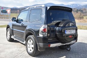 Mitsubishi Pajero 3.2DI-D SWB Intens - 6