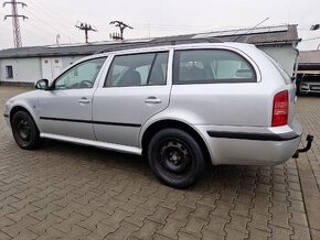 Predám Škoda Octavia Combi 1.9 TDI 74 KW TOUR r.v.2010 - 6