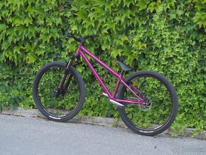 dirt Saracen amplitude - 6