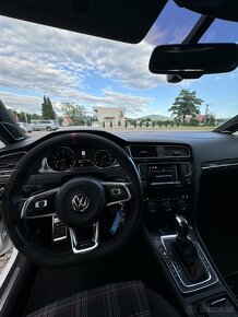 Volkswagen golf mk7 GTI - 6