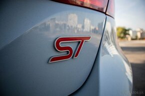 Ford Fiesta ST - 6